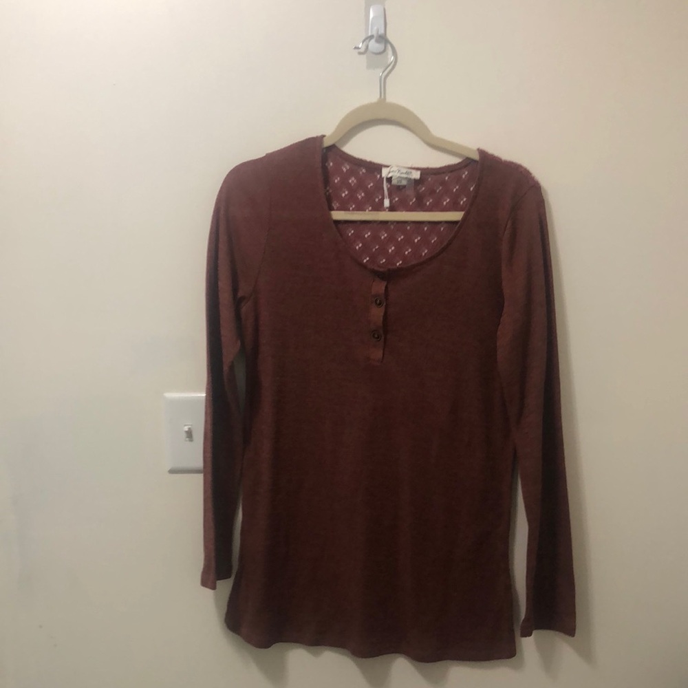 Simply Noelle Red Fitted Long Sleeve Blouse